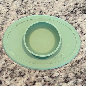 Ezpz tiny bowl in sage